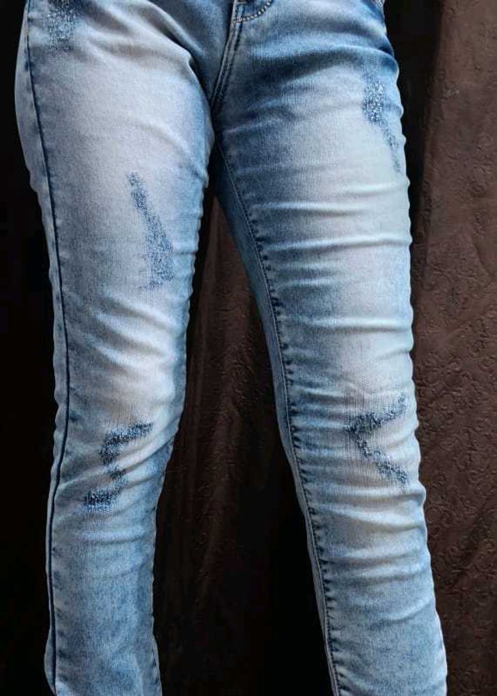 Blue Solid Skinny Jeans
