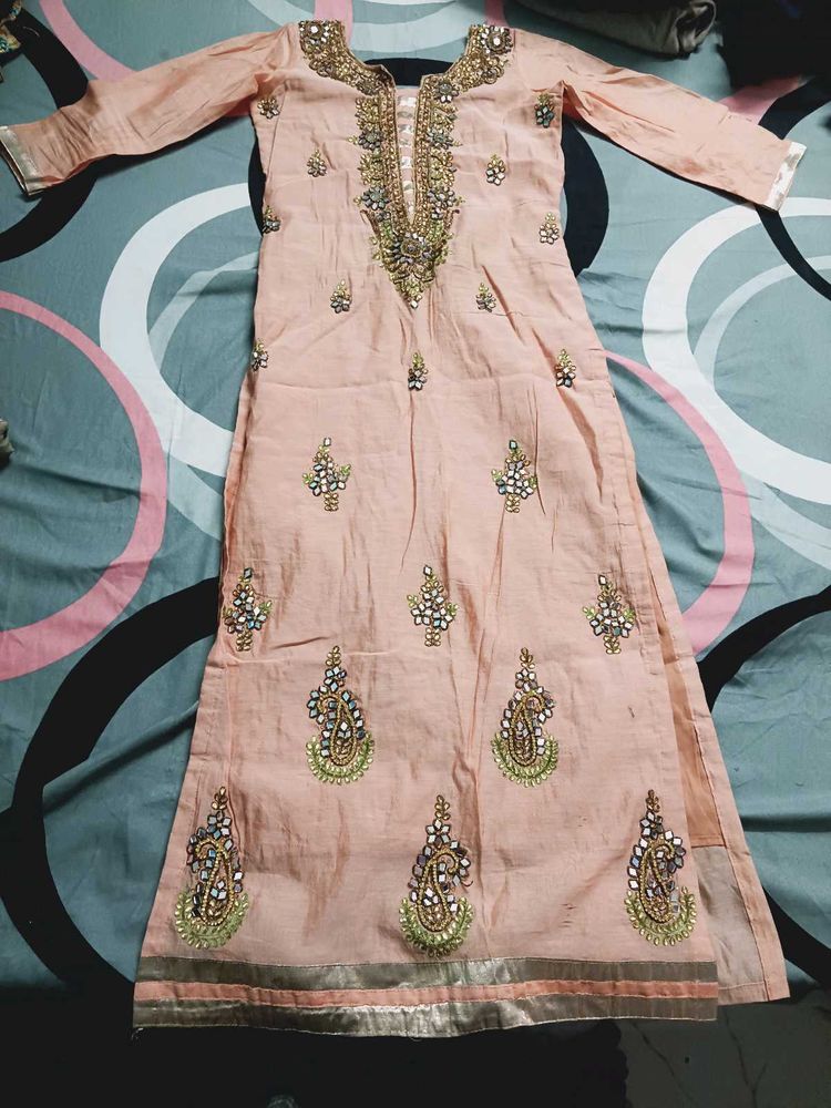 Peach kurti with pearls