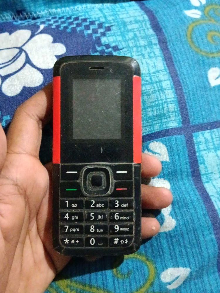 Pre-owned Feature Phone
