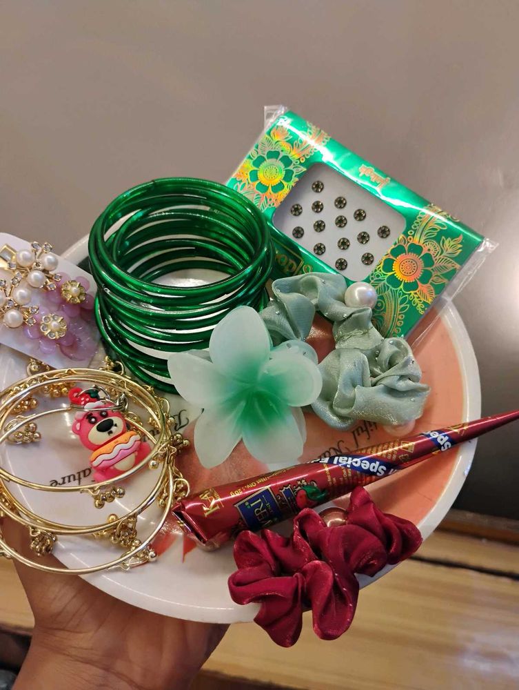 Assorted Indian Jewelry &amp; Hair Accessories