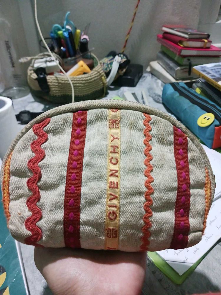 Givenchy Pouch - Stylish &amp; Versatile