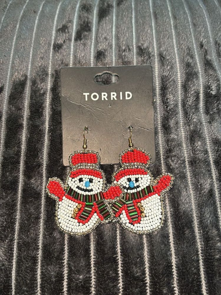 Cute Snowman Beaded Earrings