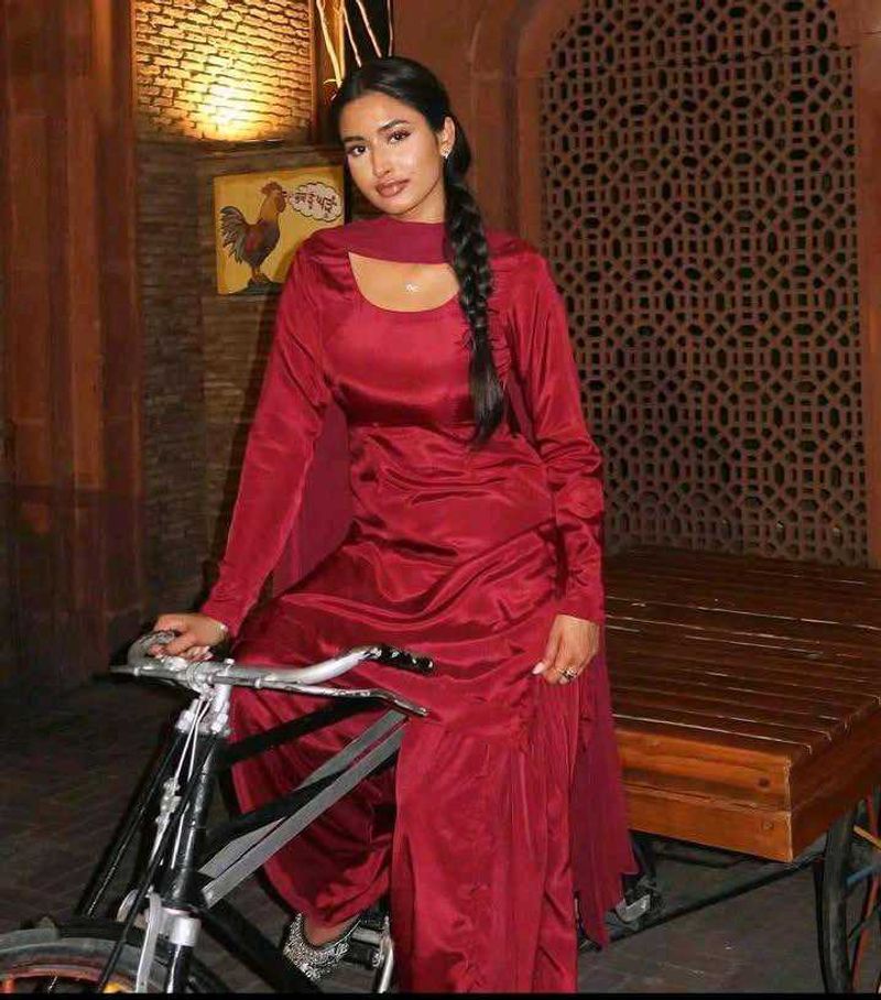 Elegant Red Salwar Suit