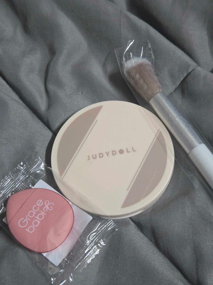 JUDYDOLL Highlighter and Contour 01
