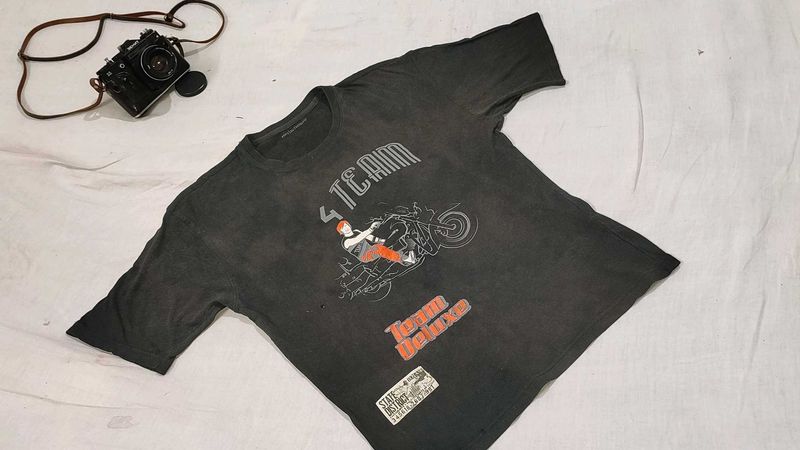 Unisex Black T-s