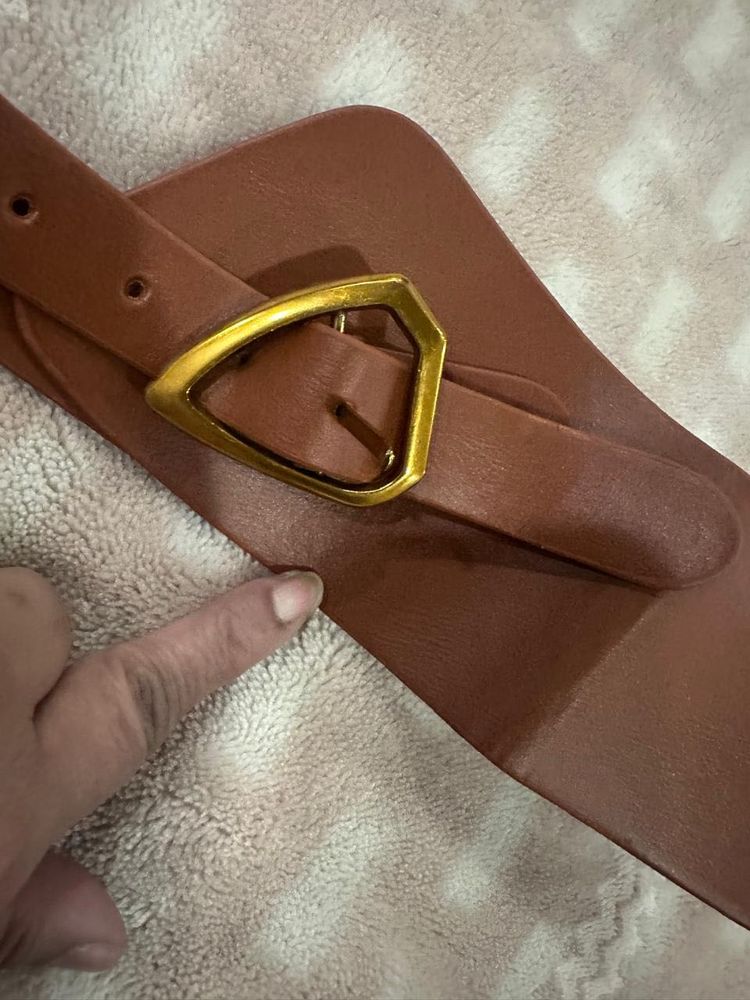 20 Dresses Belt