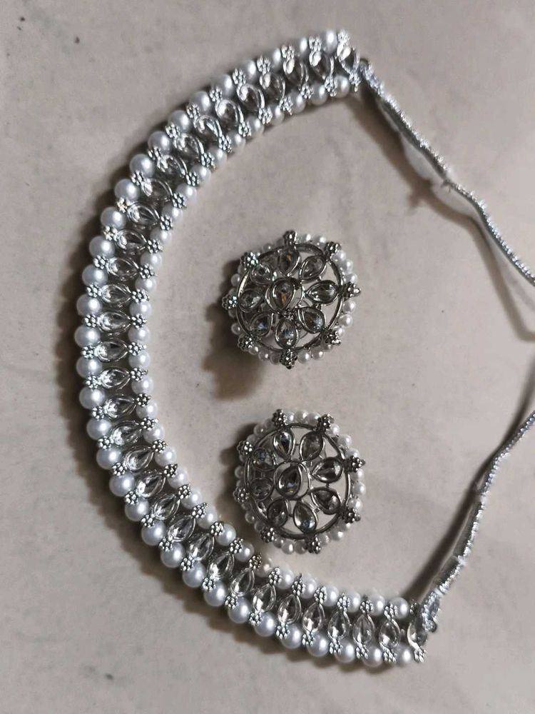 Elegant Pearl &amp; Crystal Jewelry Set