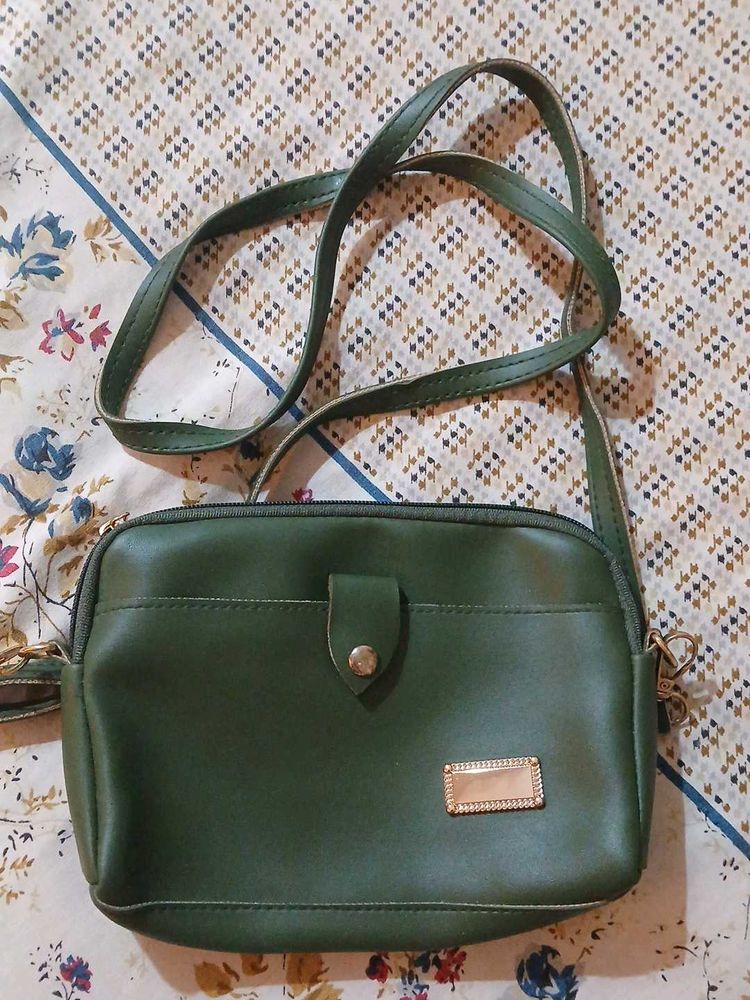 Chic Green Crossbody Bag not leather