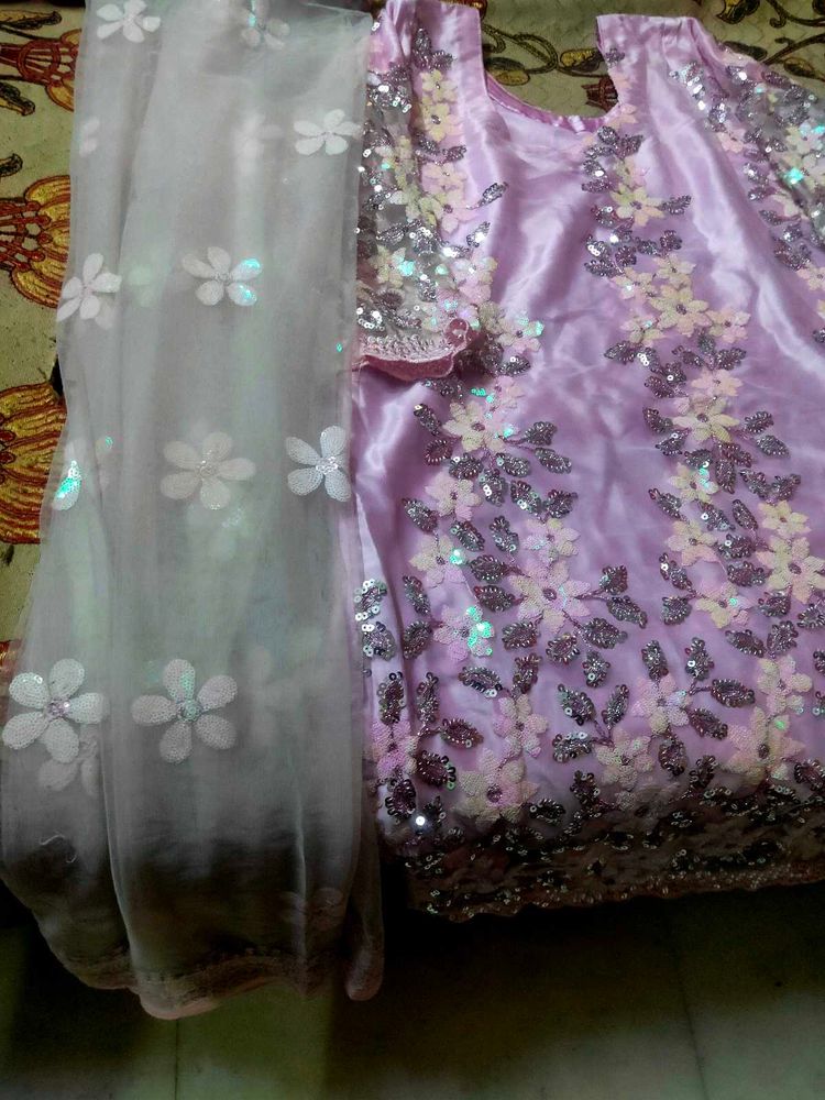 Stunning Lilac Kurta Set with Dupatta