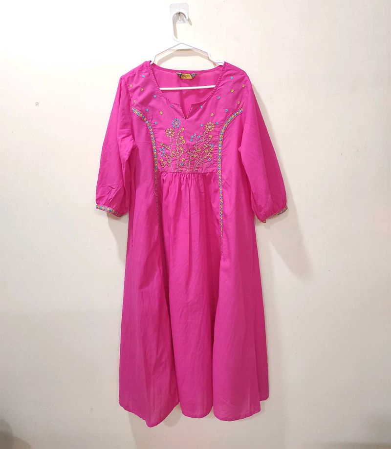 Embroidered Pink Kurta