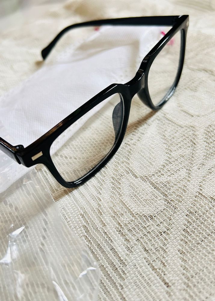 Stylish Black Eyeglasses Frame