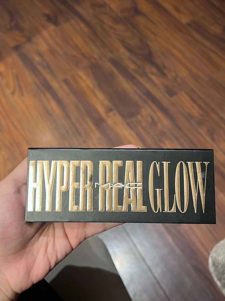 MAC Hyper Real Glow Palette - no box