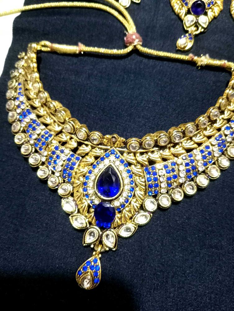 Blue &amp; Gold Kundan Necklace Set