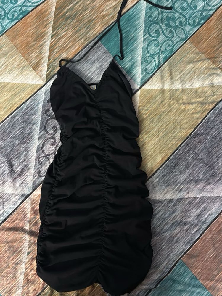 Perfect Black Bodycon Dress