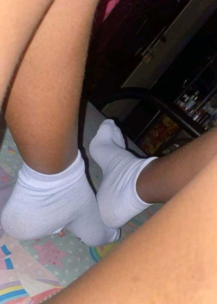 Comfortable White Ankle Socks