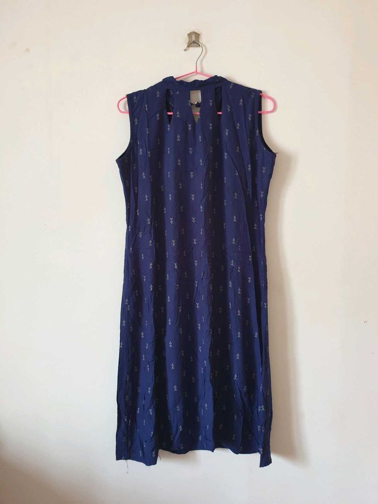 ‼️Price Drop‼️Navy Blue Sleeveless Cutout Kurti