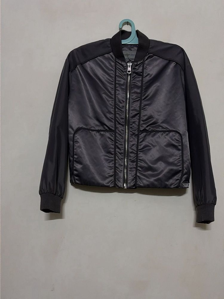 Calvin Klein Stylish Bomber Jacket