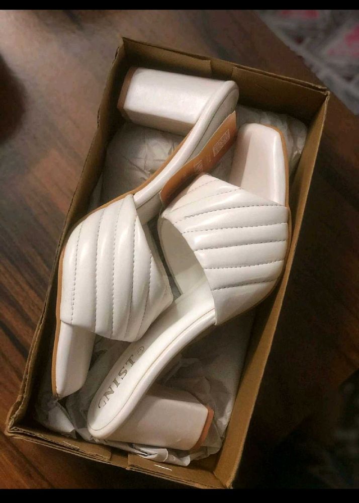 GNIST White Quilted Heeled Mules
