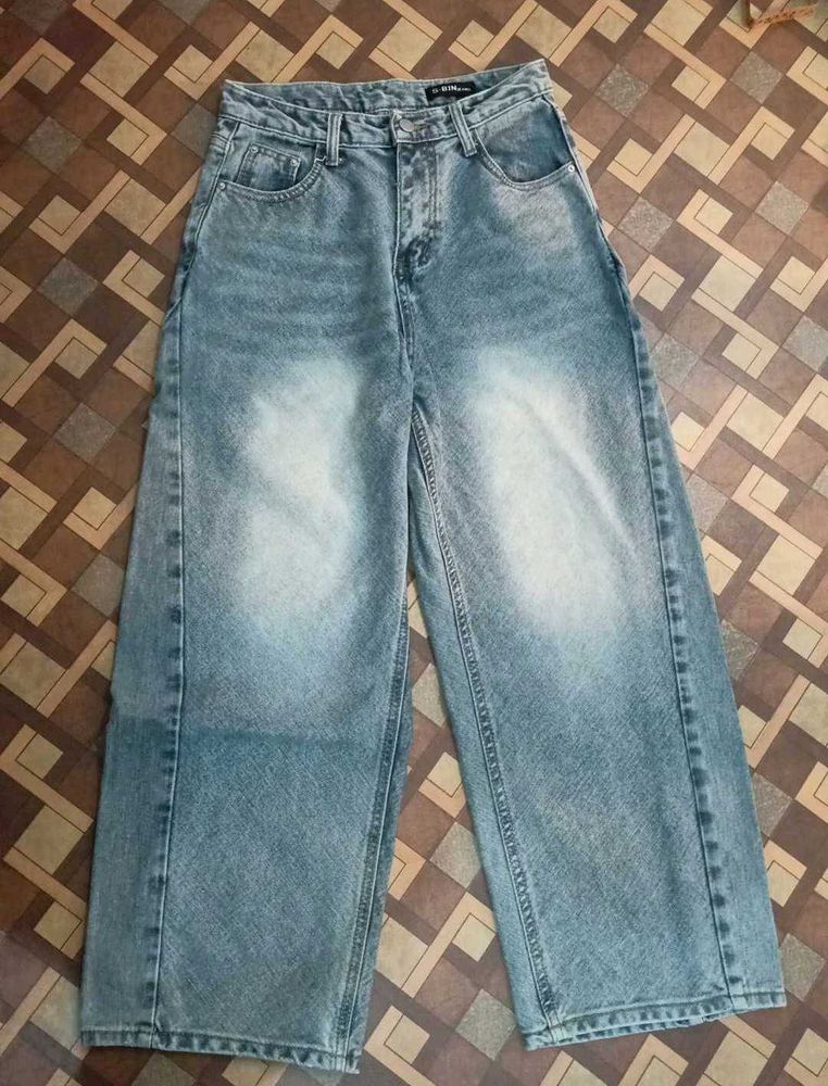 Vintage Wash Wide Leg Jeans