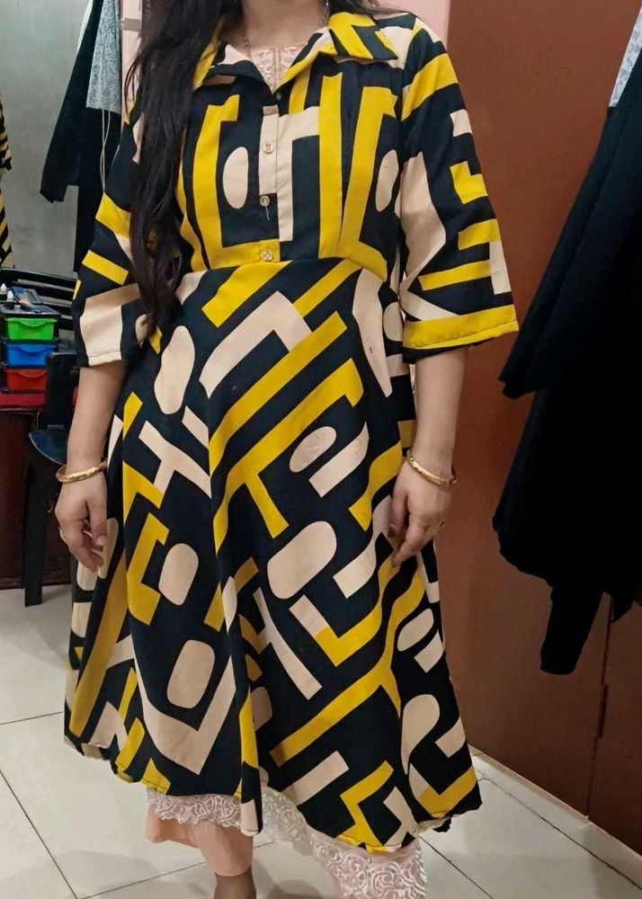 Stylish Abstract Print Kurta