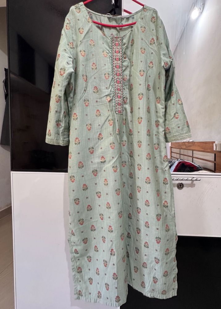 Avaasa Floral Print Kurti