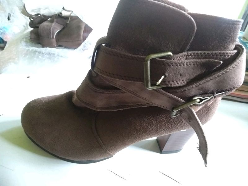 Stylish Brown Suede Ankle Boots