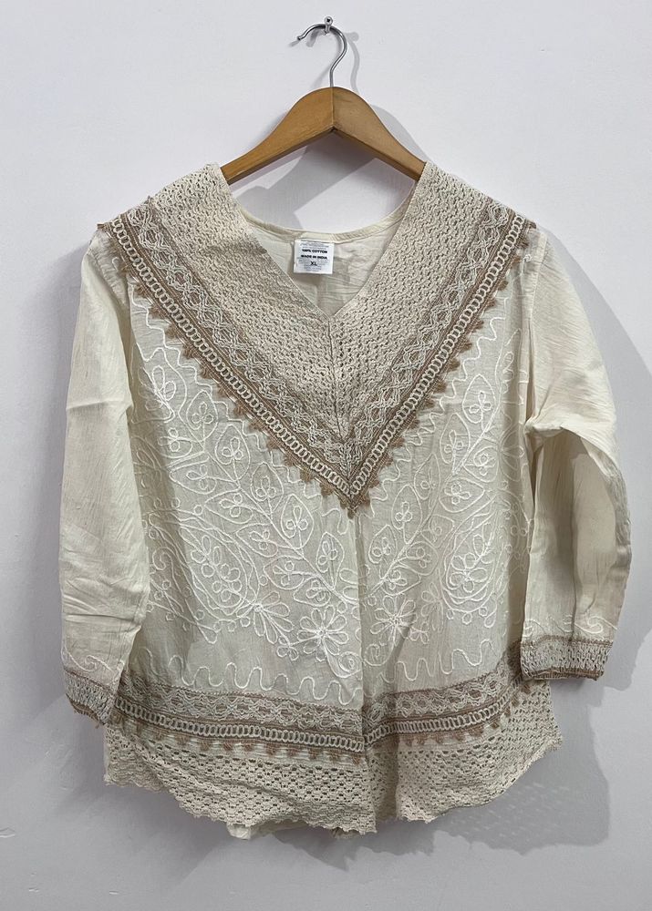 Cream Embroidered V-Neck Kurta