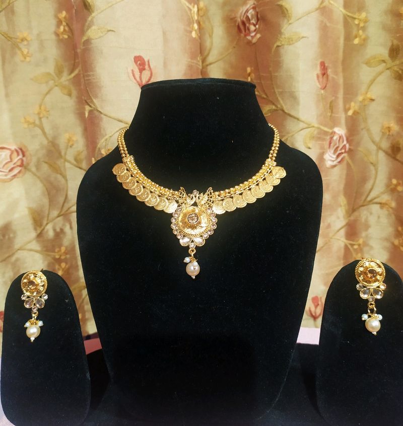 SOUTH INDIAN JEWELLERY
