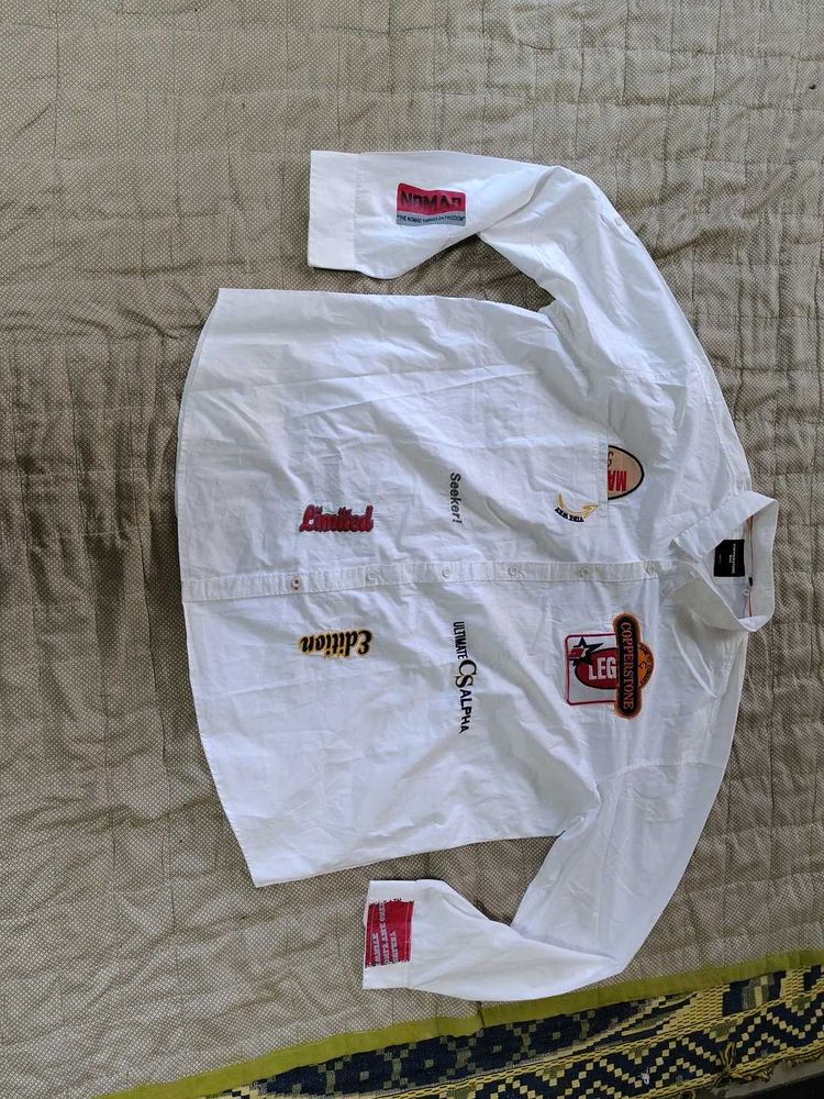 Men's Graphic Print Button-Up Shirt