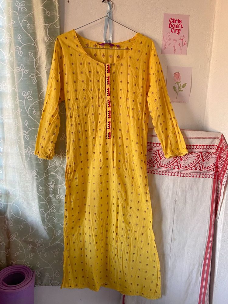 SALE:- Yellow Printed Kurti