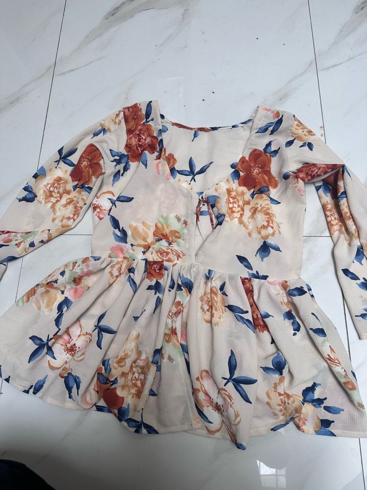 Chic Floral Print shrug top