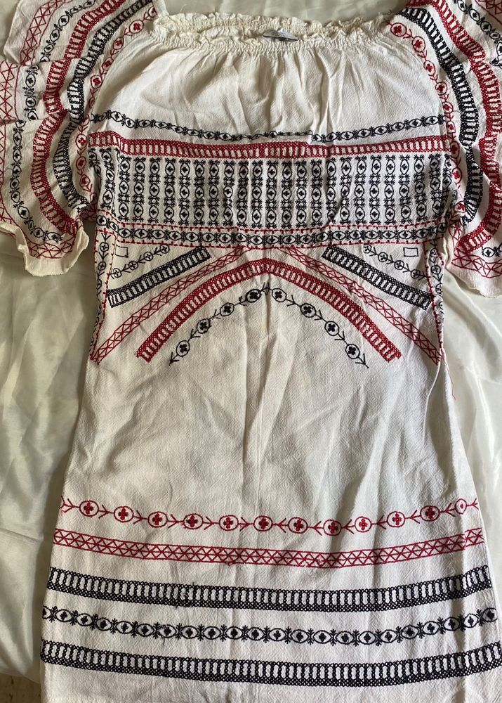 Price Drop 📢📢📢📣📣📣📣Boho Zara Embroidered Dre