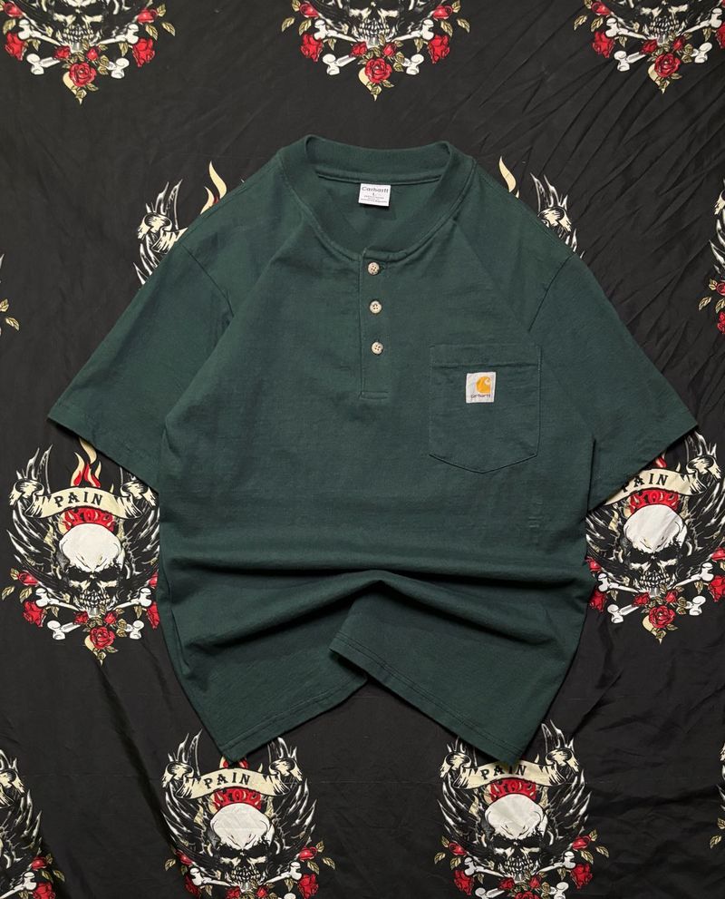 carhartt tee