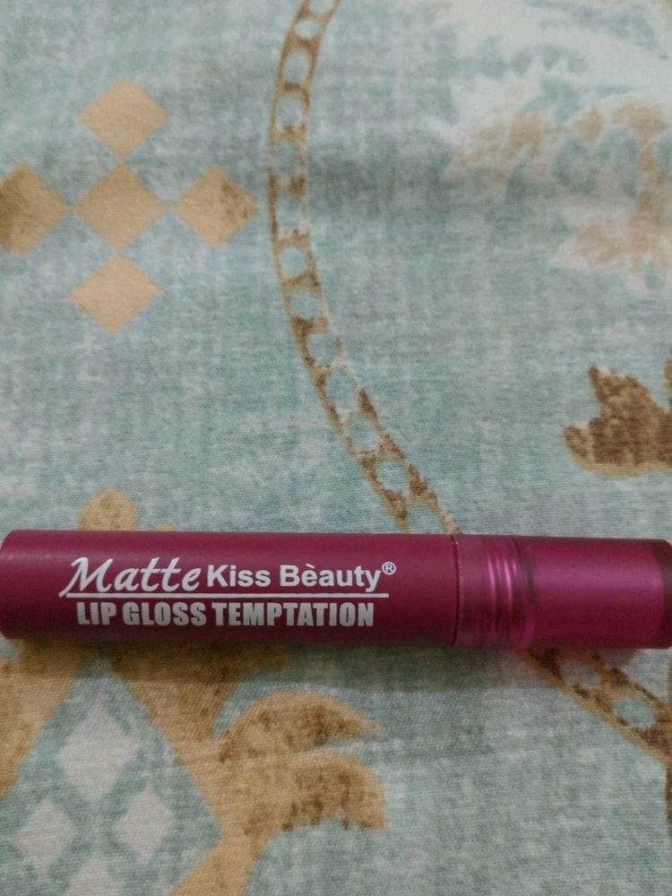 Matte Kiss Beauty Lip Gloss Temptation