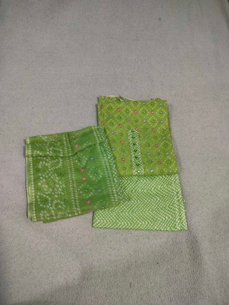 Vibrant Green Geometric Print Dress Material