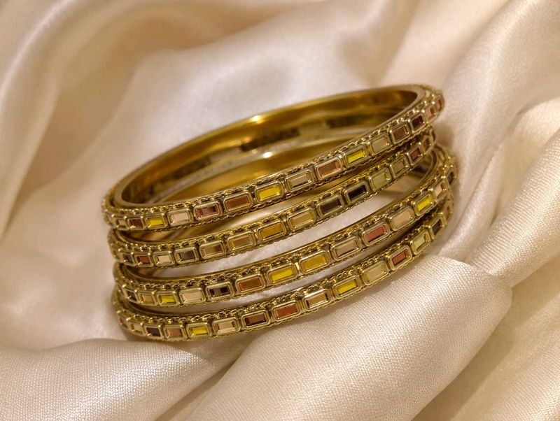 Set of 4 Embellished Bangles