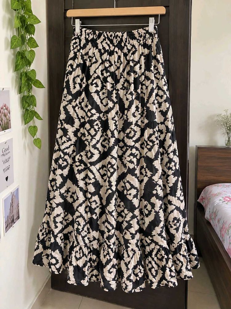 Boho Black &amp; White Printed Skirt