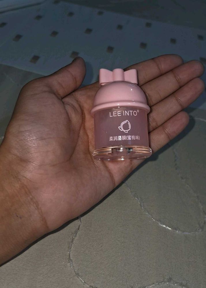 Cute Pink Peach Scented Moisturizer
