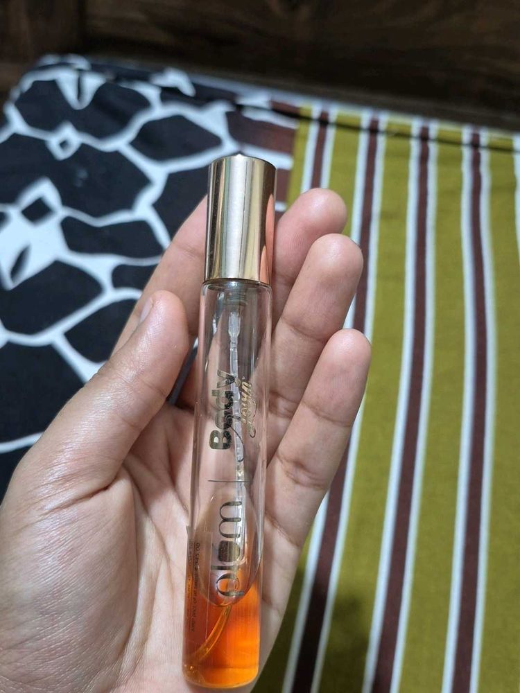 Plum body loving smoky vanilla Perfume Bottle