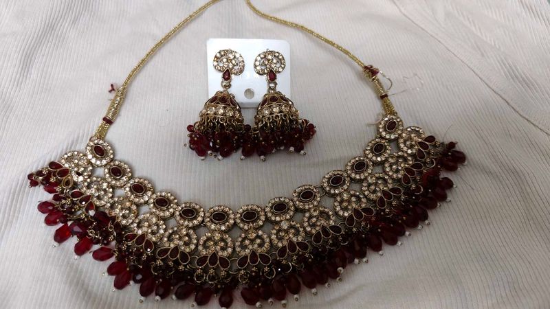 Stunning Red &amp; Gold Choker Necklace Set