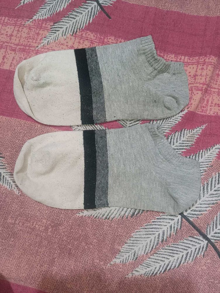 Comfortable Athletic Ankle Socks