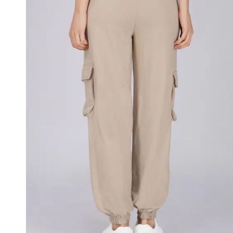 Beige Cargo Pants/lower