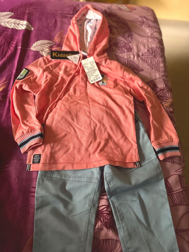 peach colour hoodie with jens brand KIDZELLO