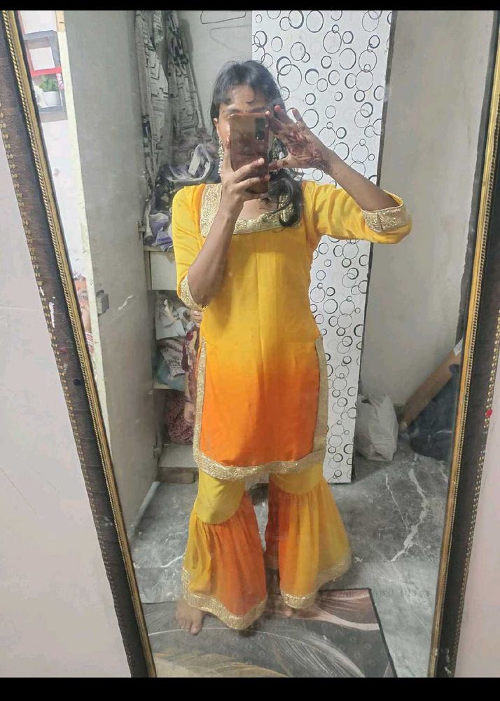 Beautiful Yellow &amp; Orange Kurta Set