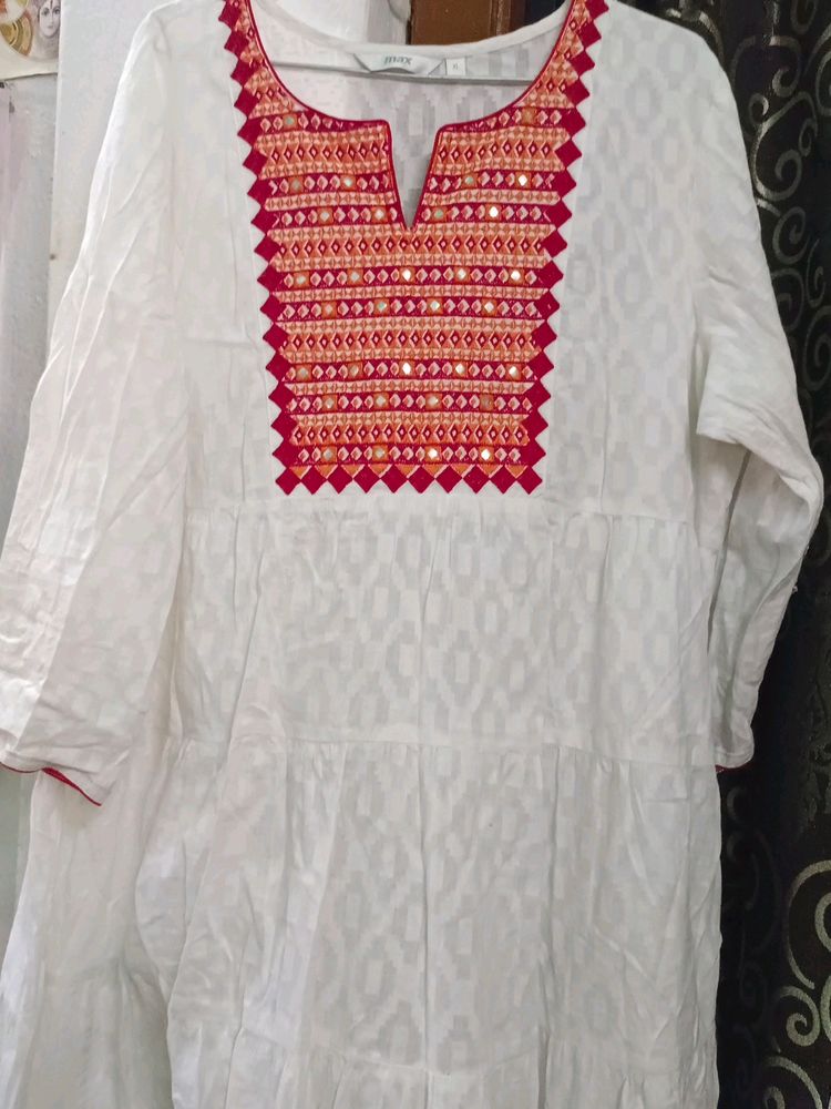 By Max(I Wore once)Its a lovely one.
