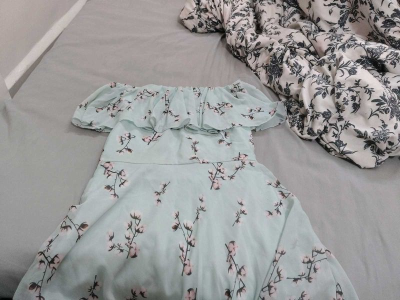 Light Blue Floral Print Off-Shoulder Dress