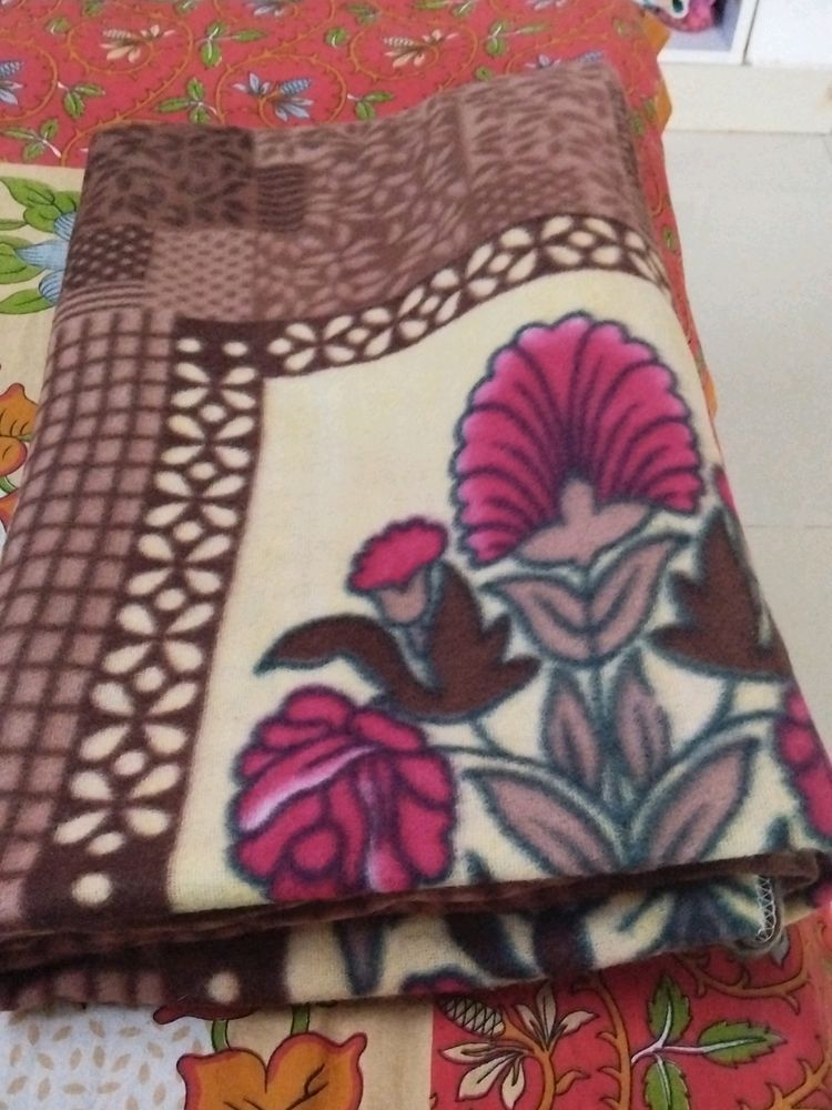 Warm Bed Sheet