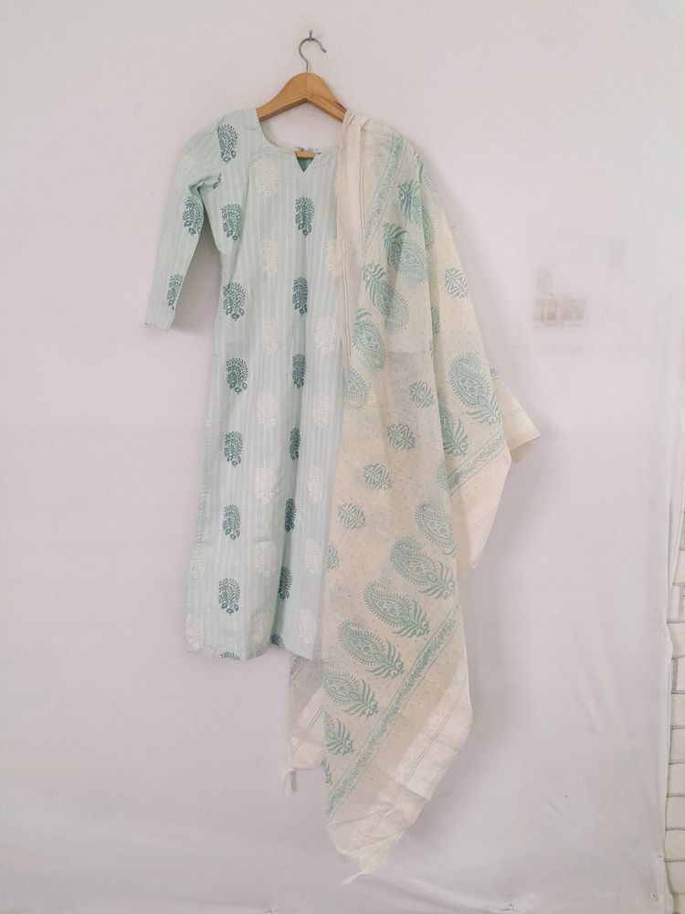 Light Green Casual Kurta &amp; Dupatta (Women's)