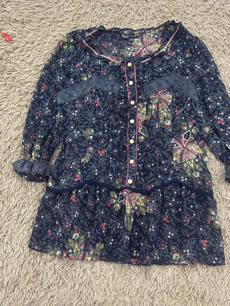 Beautiful Floral Print Blouse
