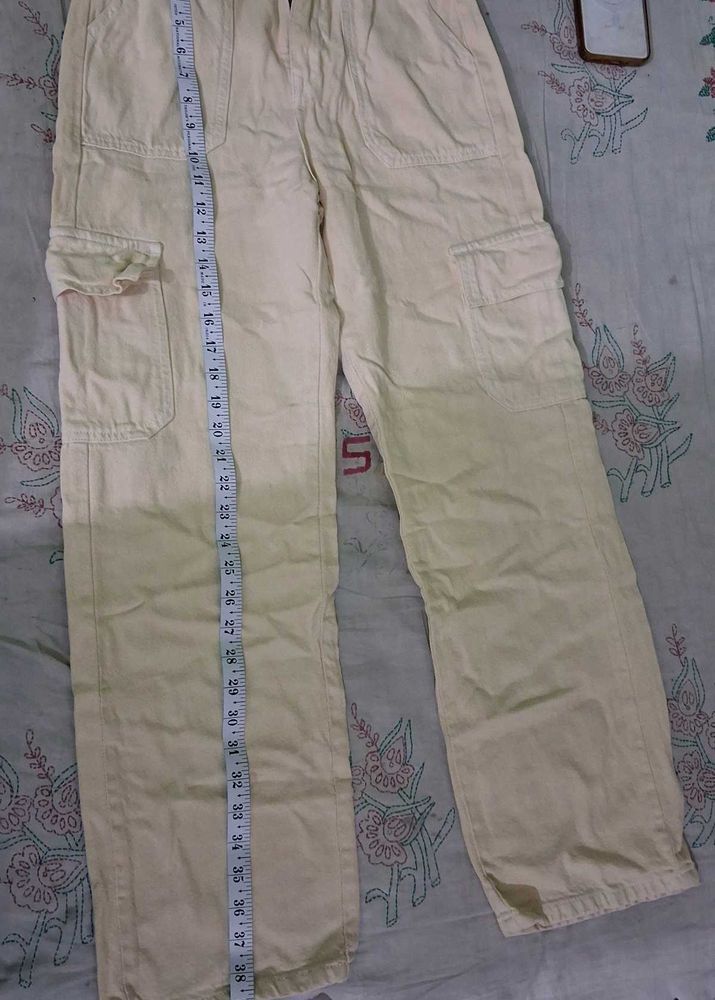 Comfortable Beige Cargo Pants
